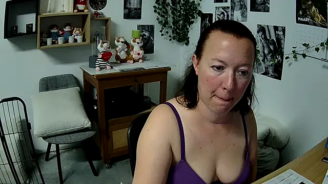 AnyaKreyxh online show from 03/10/26, 12:21