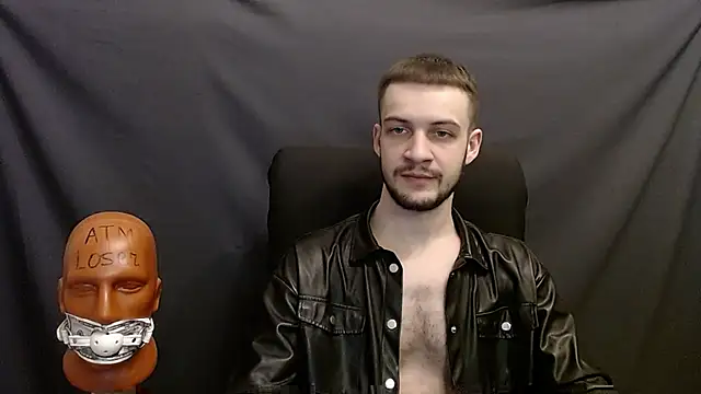 Snapshot of _Damien_thorn_ chatting on 12/15/24, 02:30  Damien thorn  online show from 12/15/24, 02:30