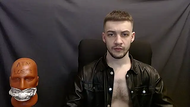Snapshot of _Damien_thorn_ chatting on 12/26/24, 02:55  Damien thorn  online show from 12/26/24, 02:55