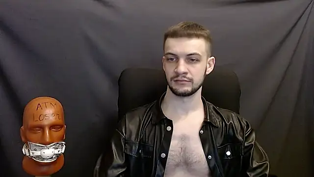 Snapshot of _Damien_thorn_ chatting on 01/01/25, 03:23  Damien thorn  online show from 01/01/25, 03:23