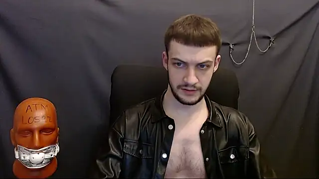 Snapshot of _Damien_thorn_ chatting on 01/21/25, 08:21  Damien thorn  online show from 01/21/25, 08:21