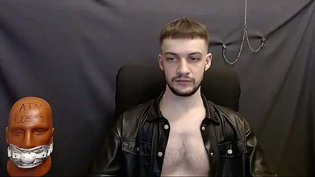 Snapshot of _Damien_thorn_ chatting on 01/22/25, 08:17  Damien thorn  online show from 01/22/25, 08:17