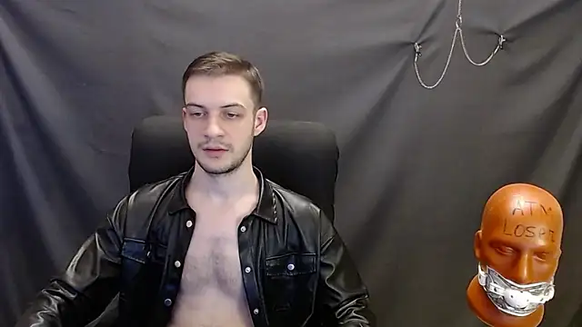 Snapshot of _Damien_thorn_ chatting on 02/04/25, 09:10  Damien thorn  online show from 02/04/25, 09:10
