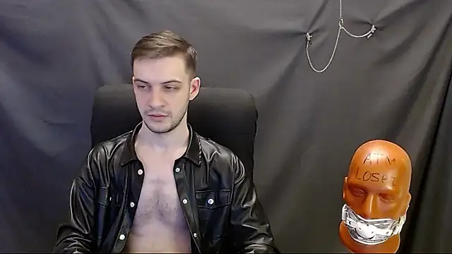 Snapshot of _Damien_thorn_ chatting on 03/14/25, 09:10  Damien thorn  online show from 03/14/25, 09:10
