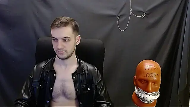 Snapshot of _Damien_thorn_ chatting on 03/16/25, 12:34  Damien thorn  online show from 03/16/25, 12:34