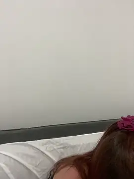lovebellagrey online show from 04/28/26, 02:44