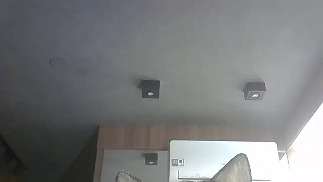 Skinny-Kitten online show from 10/27/25, 06:50