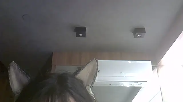 Skinny-Kitten online show from 02/09/26, 10:58