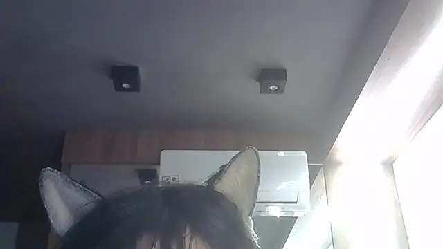 Snapshot of Skinny-Kitten chatting on 06/05/26, 03:18 Skinny-Kitten online show from 06/05/26, 03:18