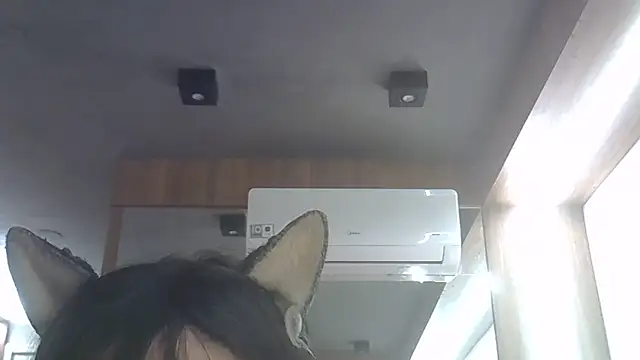 Snapshot of Skinny-Kitten chatting on 06/07/26, 05:22 Skinny-Kitten online show from 06/07/26, 05:22
