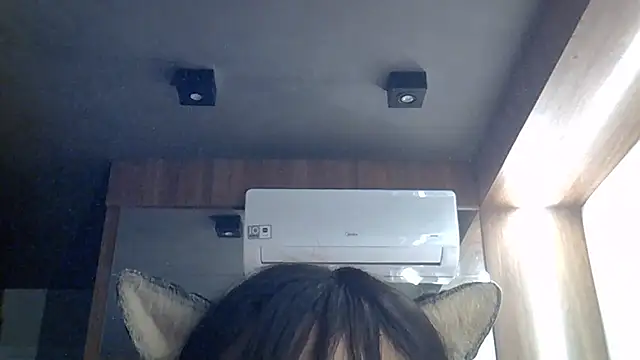 Snapshot of Skinny-Kitten chatting on 07/19/26, 07:17 Skinny-Kitten online show from 07/19/26, 07:17