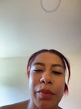 Snapshot of ATENEA_SEXXXY chatting on 08/07/26, 05:26 ATENEA SEXXXY online show from 08/07/26, 05:26