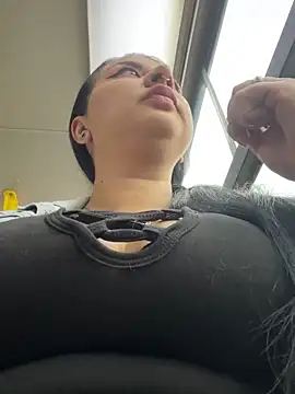 Abril Luv online show from 02/26/25, 12:03