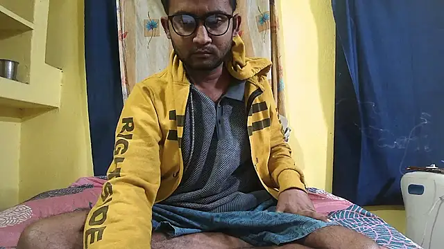 Cute boy2000 online show from 01/06/25, 12:48