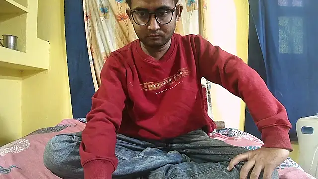 Cute boy2000 online show from 01/17/25, 02:39