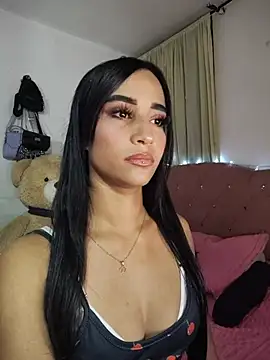 Snapshot of _nathaly_sweet chatting on 05/24/26, 03:00 nathaly sweet online show from 05/24/26, 03:00
