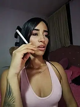 Snapshot of _nathaly_sweet chatting on 05/28/26, 04:32 nathaly sweet online show from 05/28/26, 04:32