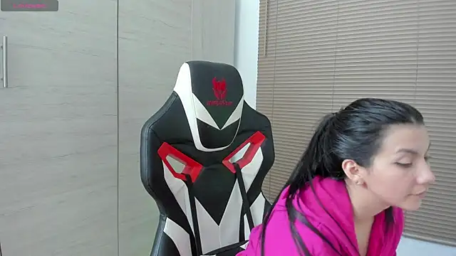 Gisell1501997 online show from 03/05/25, 01:52