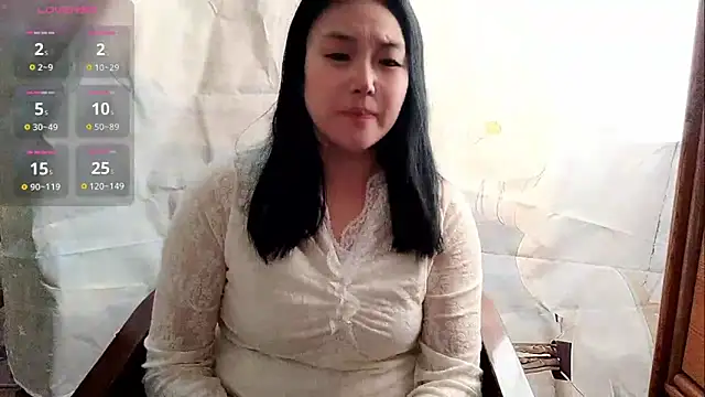Snapshot of Vivianangn-e chatting on 04/22/26, 07:44 Vivianangn-e online show from 04/22/26, 07:44