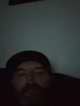 Snapshot of Louis504z chatting on 12/04/25, 02:21 Louis504z online show from 12/04/25, 02:21