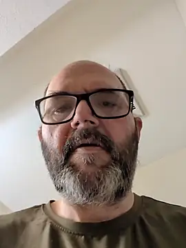 Snapshot of Louis504z chatting on 02/04/26, 05:13 Louis504z online show from 02/04/26, 05:13