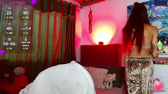 alisseallie online show from 11/16/25, 11:38