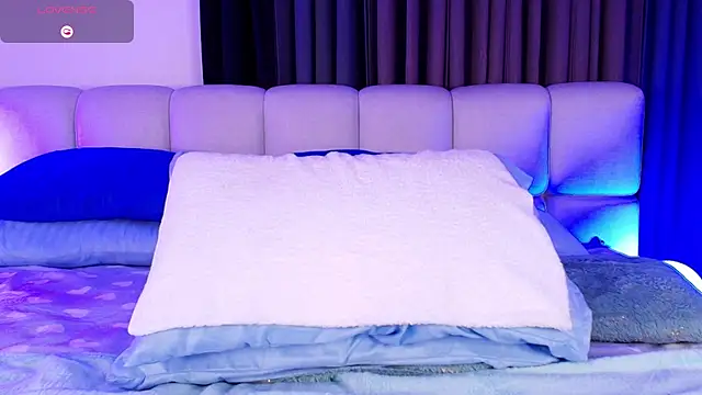 sweetieluna01 online show from 01/09/26, 08:54