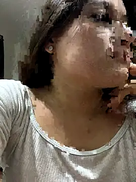 LuceroRm online show from 12/23/25, 04:32