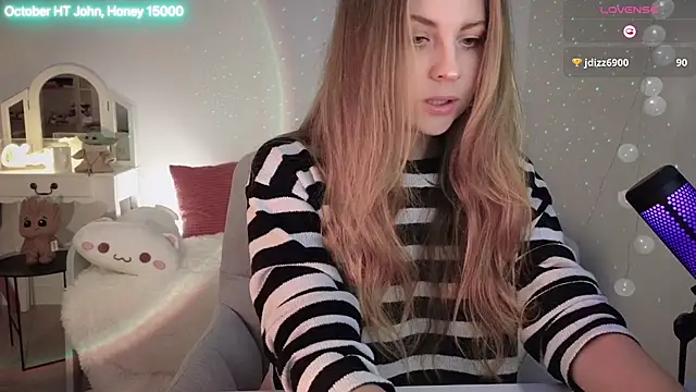 ImKeira online show from 10/10/25, 07:13