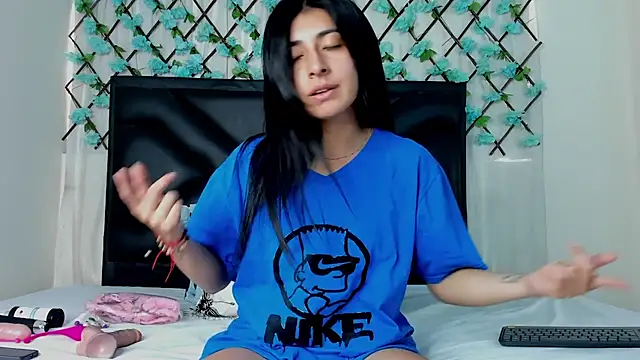 EmmaWilliamss online show from 01/31/25, 03:33