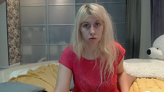 KyliePag online show from 01/12/26, 05:12