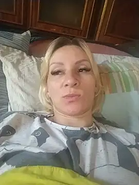 Snapshot of ulika1989 chatting on 06/28/26, 06:19 ulika1989 online show from 06/28/26, 06:19