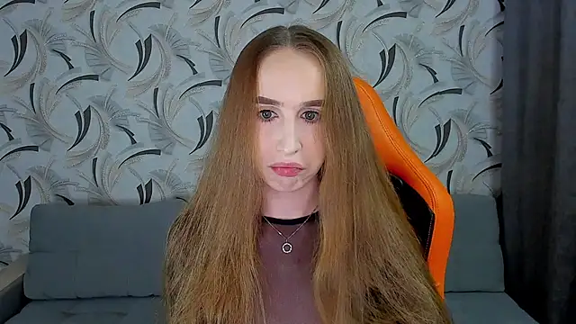 Snapshot of _mira_cle_ chatting on 01/03/25, 11:01  mira cle  online show from 01/03/25, 11:01