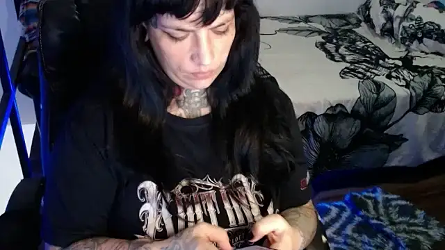 VampGirl1 online show from 02/14/25, 01:02