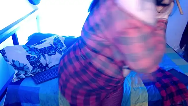 VampGirl1 online show from 12/18/25, 12:00