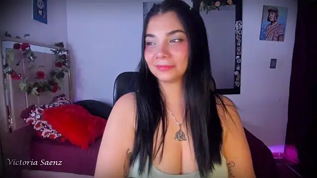 Snapshot of victoriaasaenz_ chatting on 07/01/26, 12:01 victoriaasaenz online show from 07/01/26, 12:01