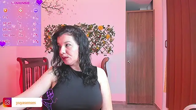 yuya ss online show from 11/09/25, 03:32