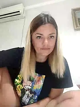 KrissSexi online show from 10/03/25, 04:09