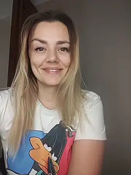 KrissSexi online show from 12/01/25, 06:13