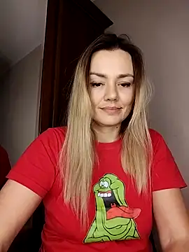 KrissSexi online show from 12/18/25, 04:57