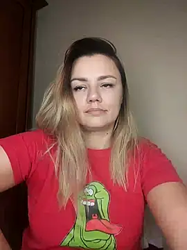 KrissSexi online show from 12/20/25, 01:29