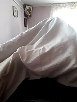 mihaixxx1 online show from 02/01/26, 08:57