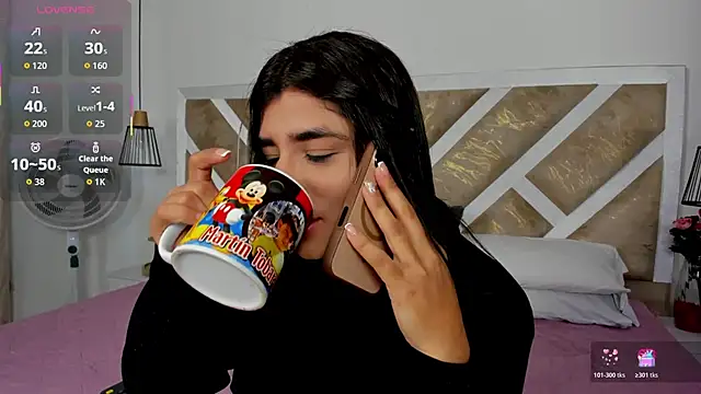 ZiaCalifa online show from 03/17/26, 11:46