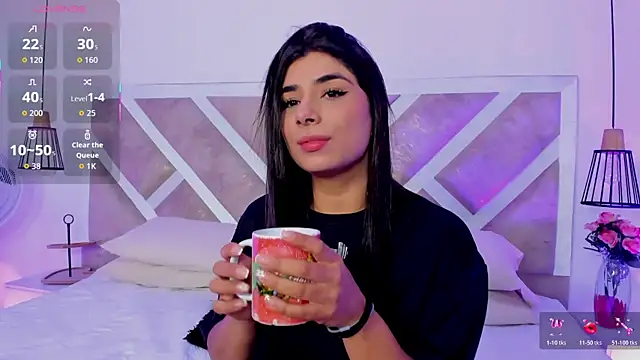 ZiaCalifa online show from 04/01/26, 11:44