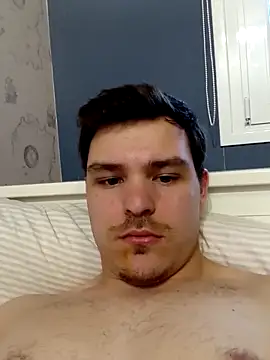 Snapshot of sergigomez chatting on 02/21/25, 02:38 sergigomez online show from 02/21/25, 02:38