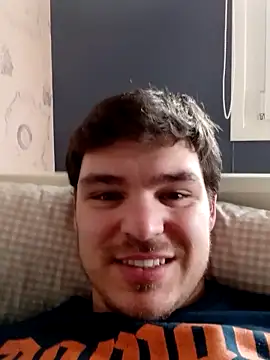 Snapshot of sergigomez chatting on 03/22/25, 02:47 sergigomez online show from 03/22/25, 02:47