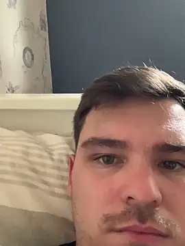 Snapshot of sergigomez chatting on 09/10/25, 02:17 sergigomez online show from 09/10/25, 02:17