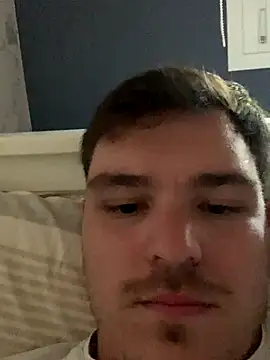 Snapshot of sergigomez chatting on 09/13/25, 02:06 sergigomez online show from 09/13/25, 02:06