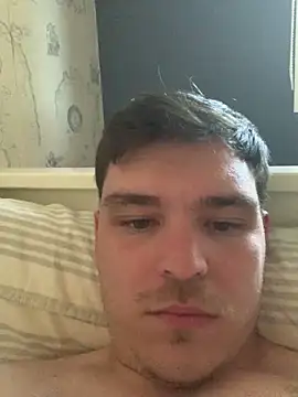 Snapshot of sergigomez chatting on 09/22/25, 04:53 sergigomez online show from 09/22/25, 04:53