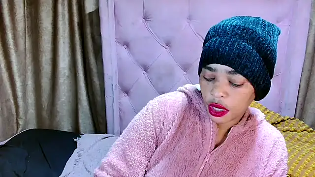 Snapshot of AFRICANGODDESSXXX chatting on 05/03/26, 08:26 AFRICANGODDESSXXX online show from 05/03/26, 08:26